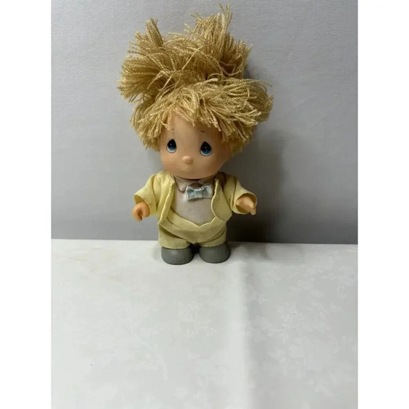 Enesco Precious Moments Hi Babies Doll - Picture 2 of 3